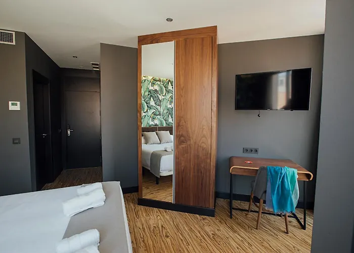 Premium Hotel