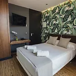 Premium فندق مالقة
